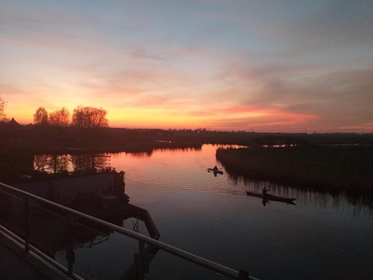 Willa Huisje Aan Het Water, Omgeving Amsterdam Zaandam Zewnętrze zdjęcie